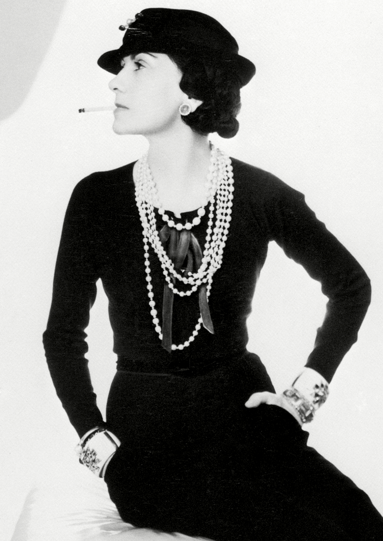 Gabrielle "Coco" CHANEL